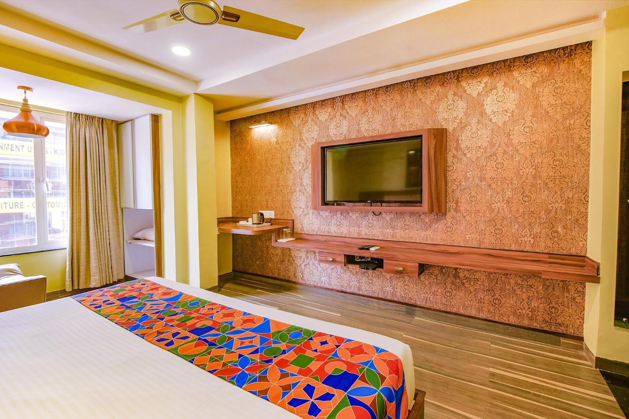 Fabhotel Phoenix Resorts - Nr M Chinnaswamy Stadium Bangalore Exterior foto